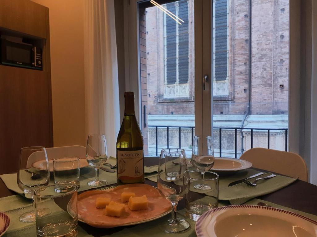 Smart Apartment Mercanzia - Twa 볼로냐 외부 사진